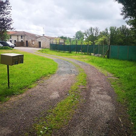 SevremoineL'Evasion En Pierre Piscine Et Etang Prive别墅 外观 照片