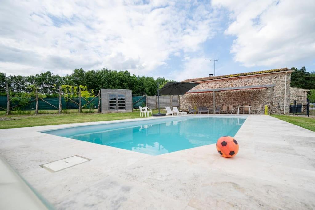 SevremoineL'Evasion En Pierre Piscine Et Etang Prive别墅 外观 照片